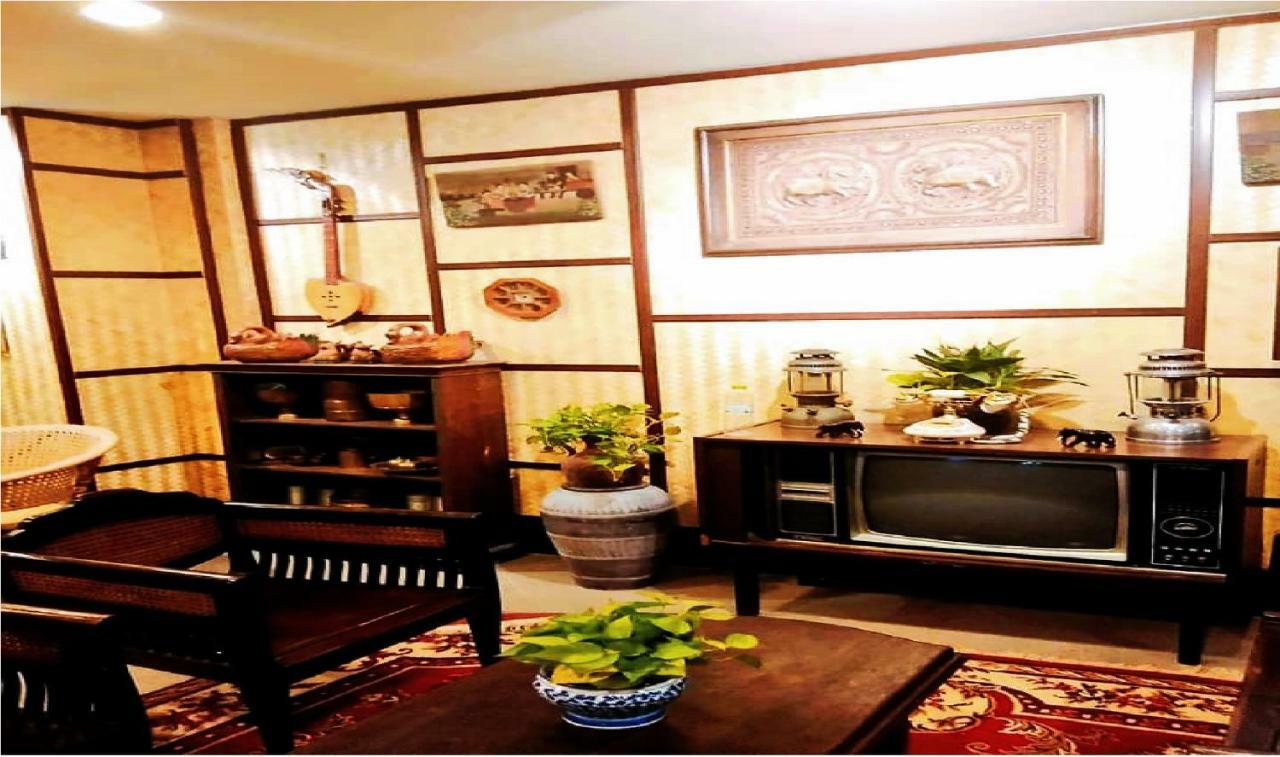 Ruan Ben Ja Don Mueang,Bangkok Hostel Ngoại thất bức ảnh
