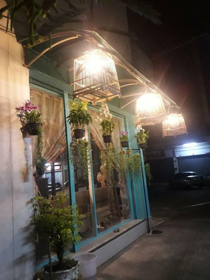 Ruan Ben Ja Don Mueang,Bangkok Hostel Ngoại thất bức ảnh