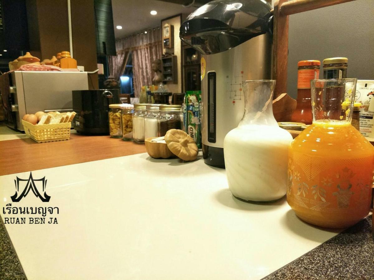 Ruan Ben Ja Don Mueang,Bangkok Hostel Ngoại thất bức ảnh