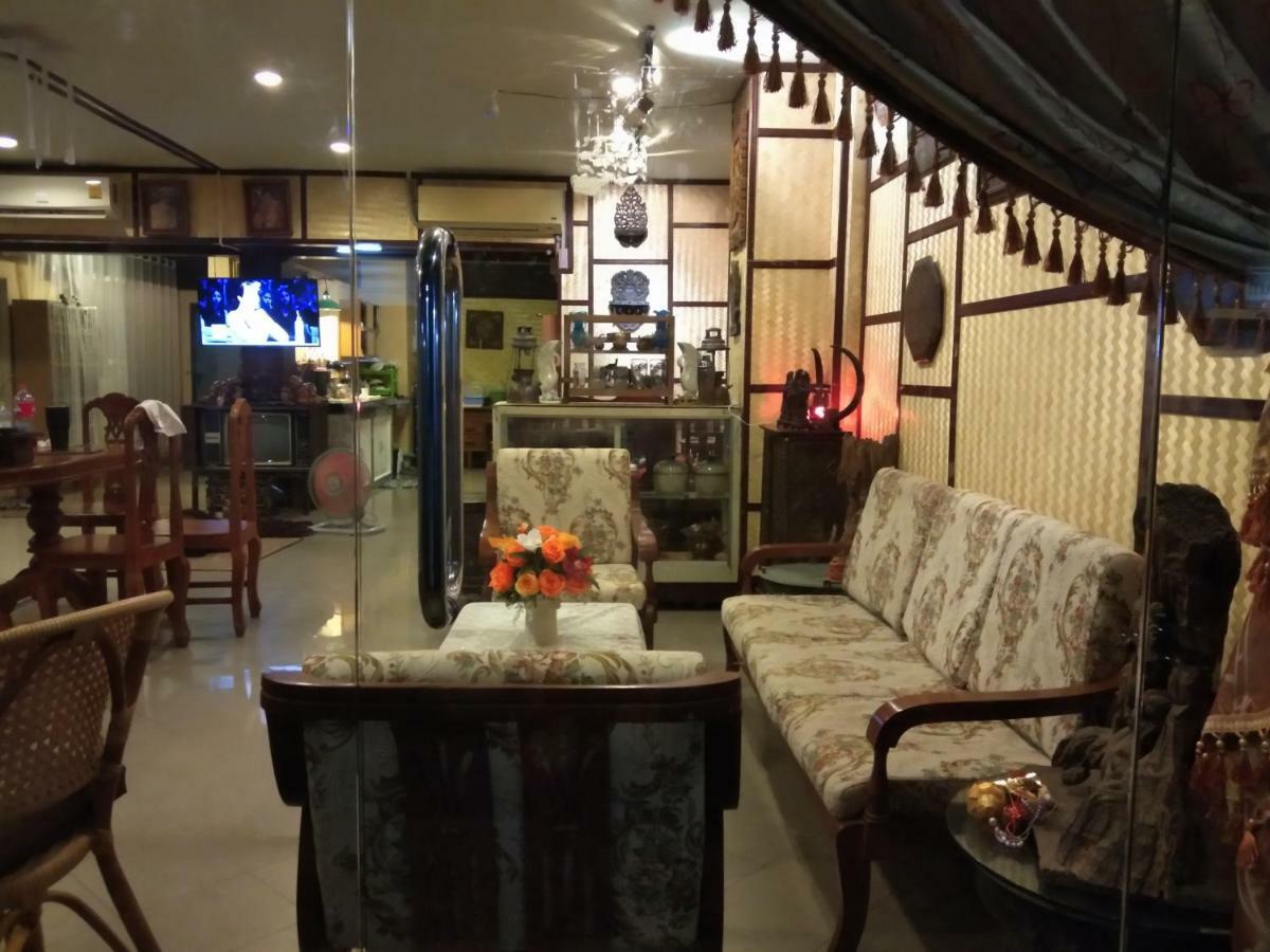 Ruan Ben Ja Don Mueang,Bangkok Hostel Ngoại thất bức ảnh