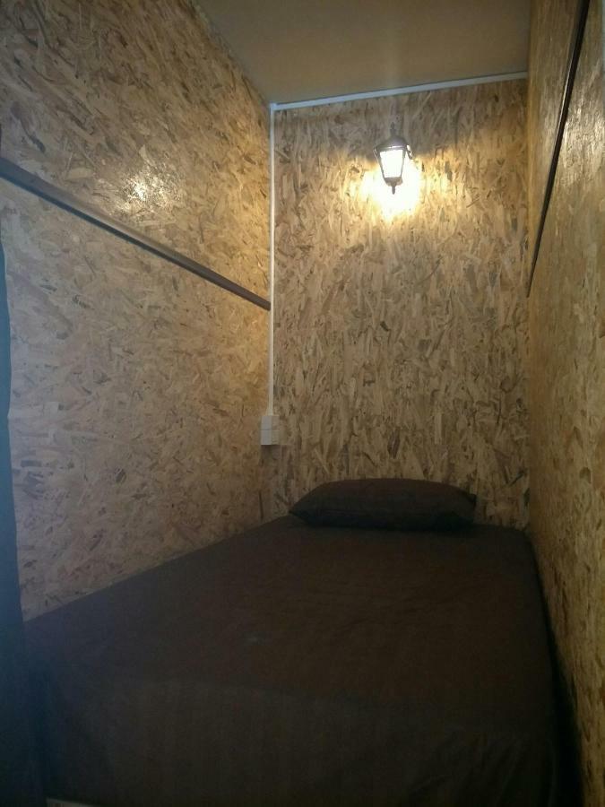 Ruan Ben Ja Don Mueang,Bangkok Hostel Ngoại thất bức ảnh