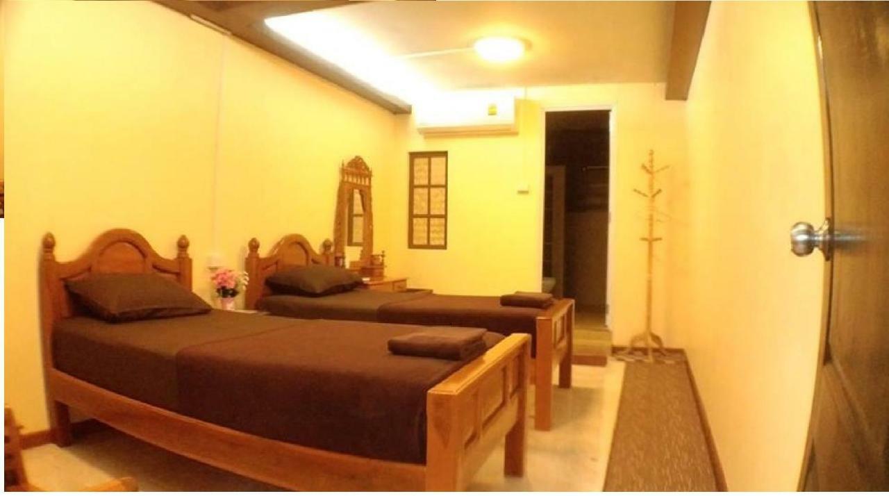 Ruan Ben Ja Don Mueang,Bangkok Hostel Phòng bức ảnh