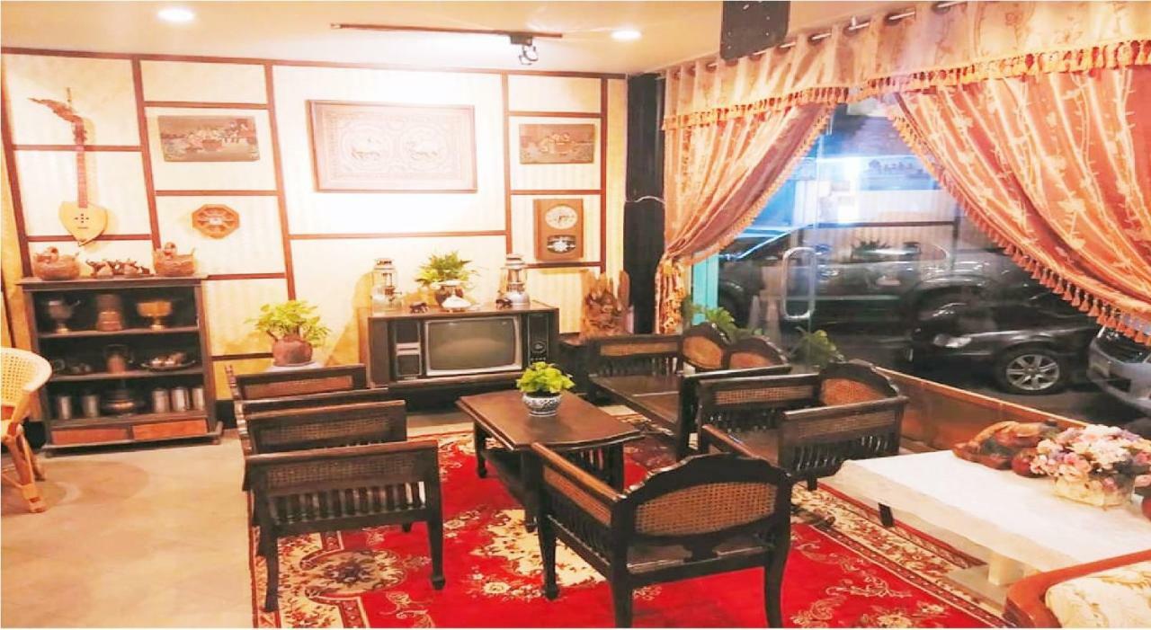 Ruan Ben Ja Don Mueang,Bangkok Hostel Ngoại thất bức ảnh